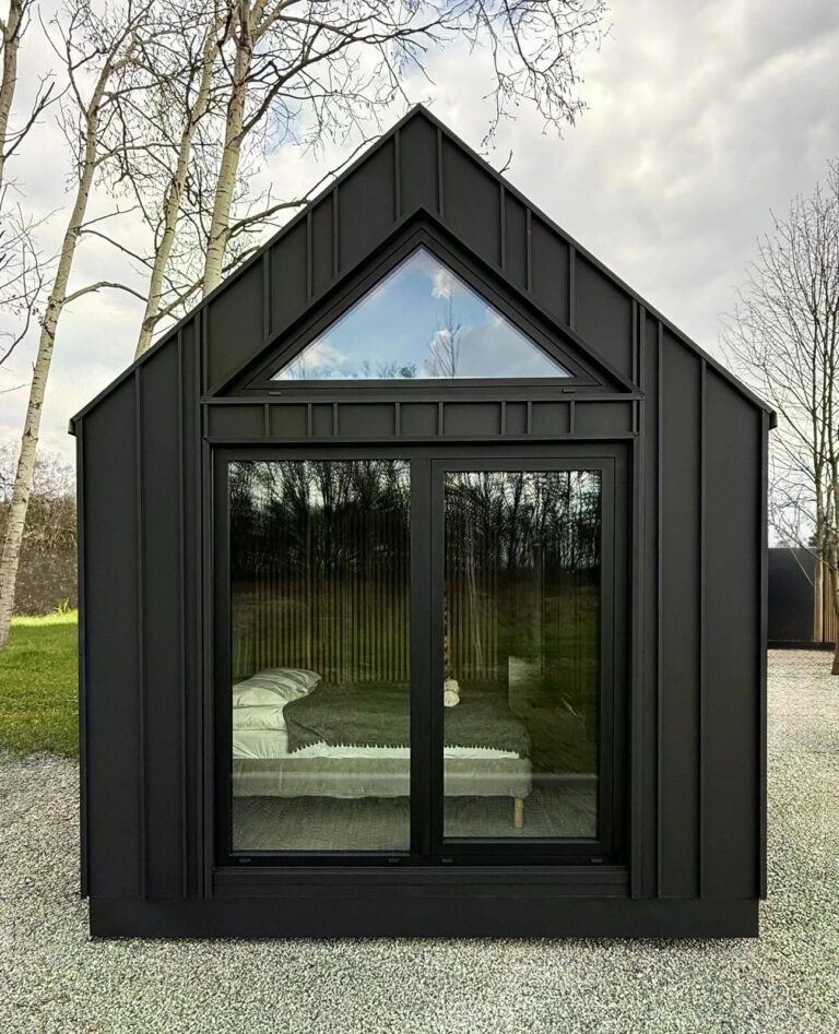 Realizace – Tiny House 10x3,2m