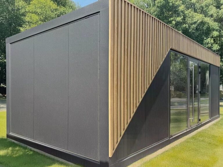 Realizace – Kancelářský kontejner - rekreační dům 7x3 m