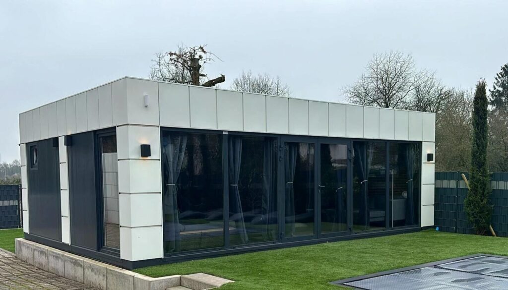 Realizace – Rezidenční kontejner 8x6 m