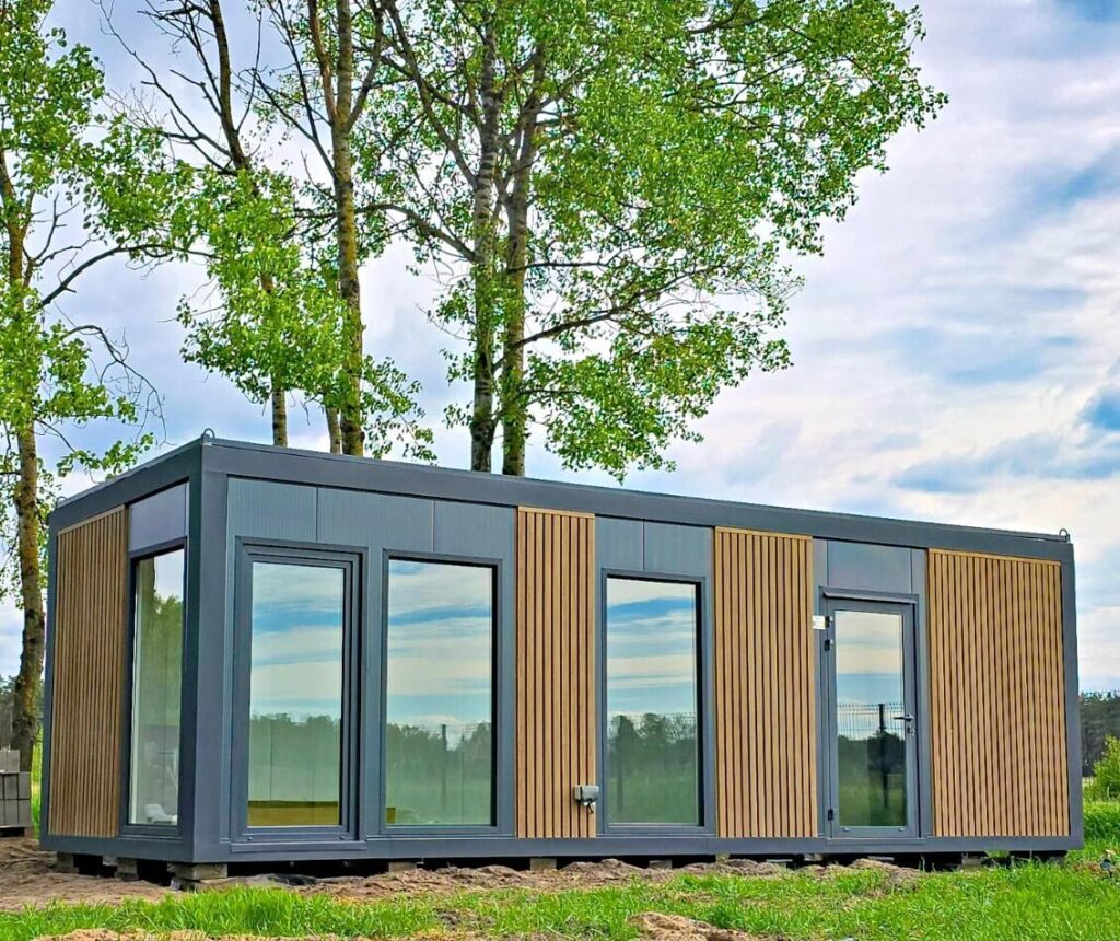 Realizace – Rekreační kontejner 9x3 m