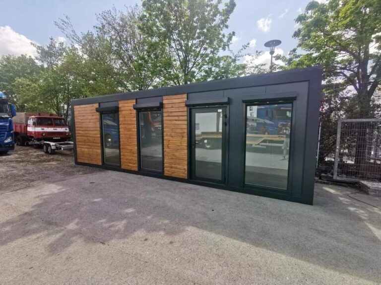 Realizace – Malý dům 9x3 m